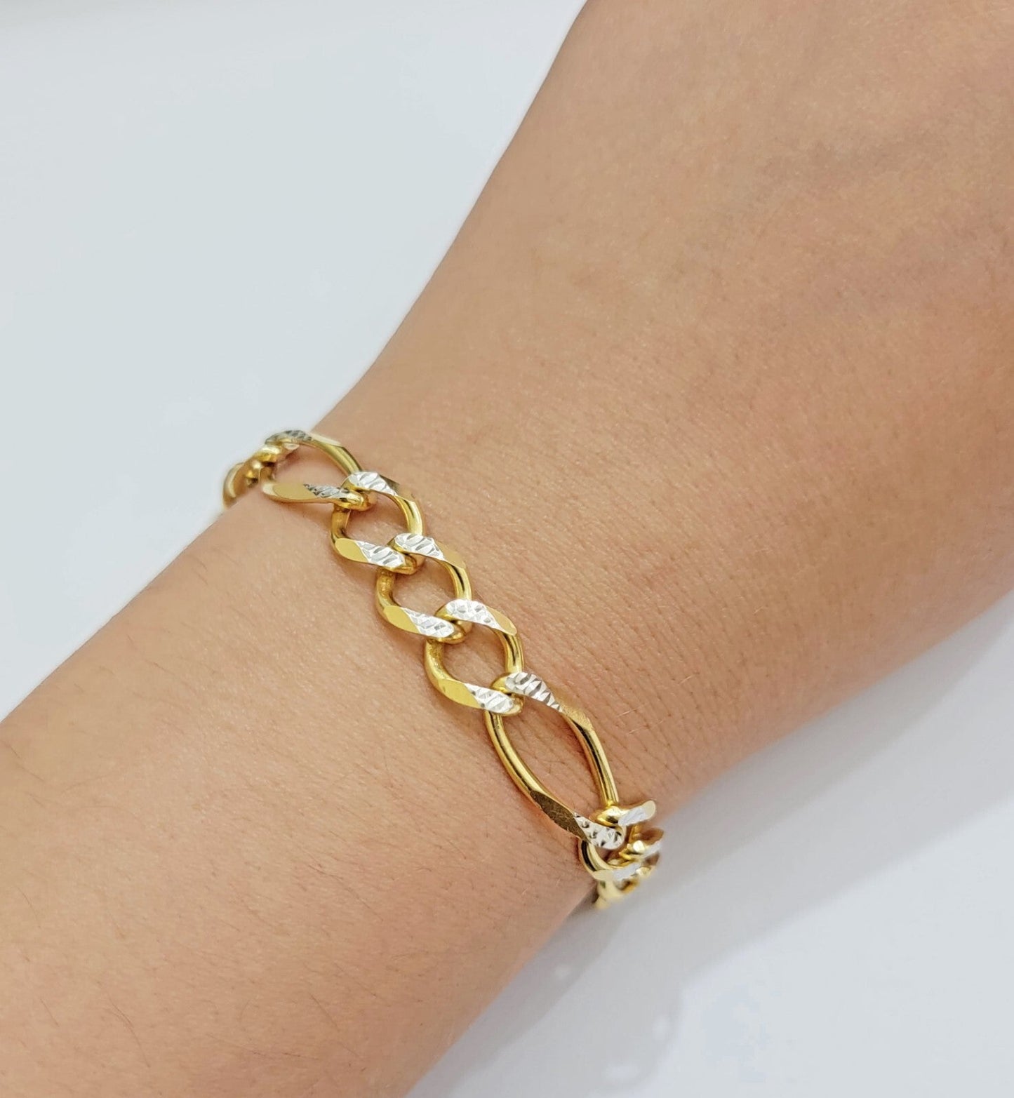 Mens Real 10k Yellow Gold Figaro Link Bracelet Diamond Cut 6.5 mm Solid 9 Inch