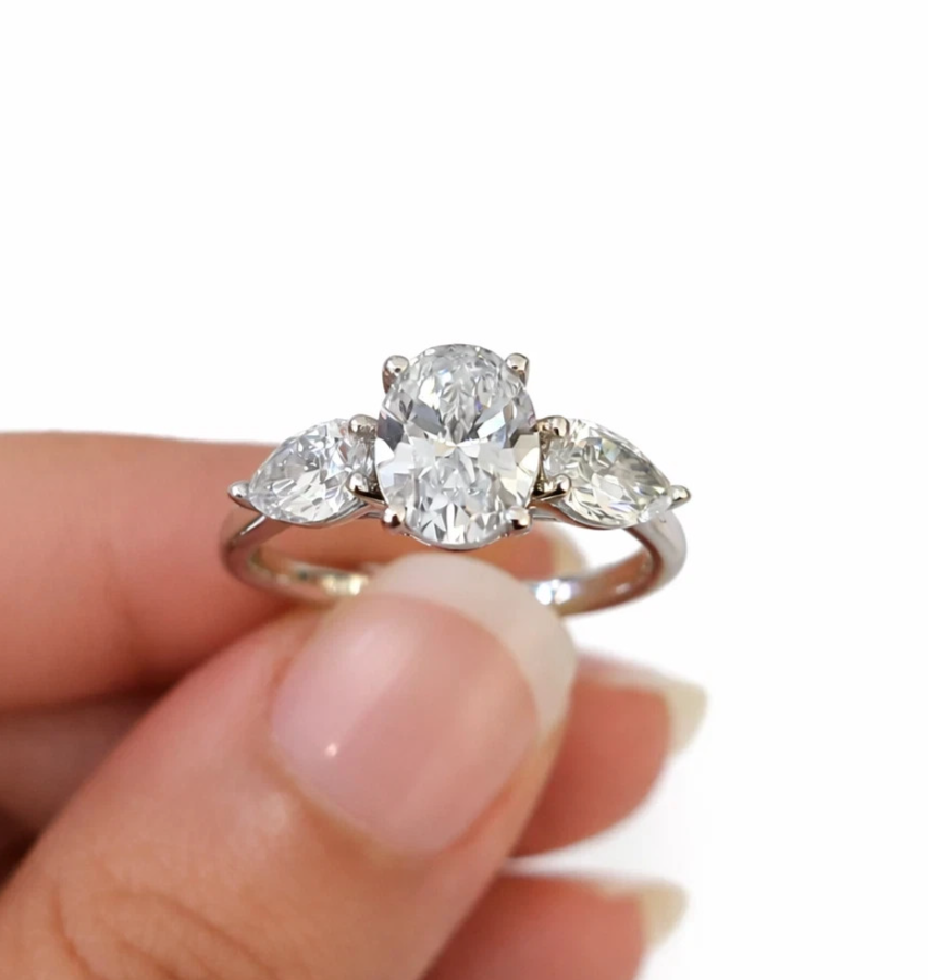 14k White Gold Oval LAB Created Ring Diamonds Wedding Ladies Band Women