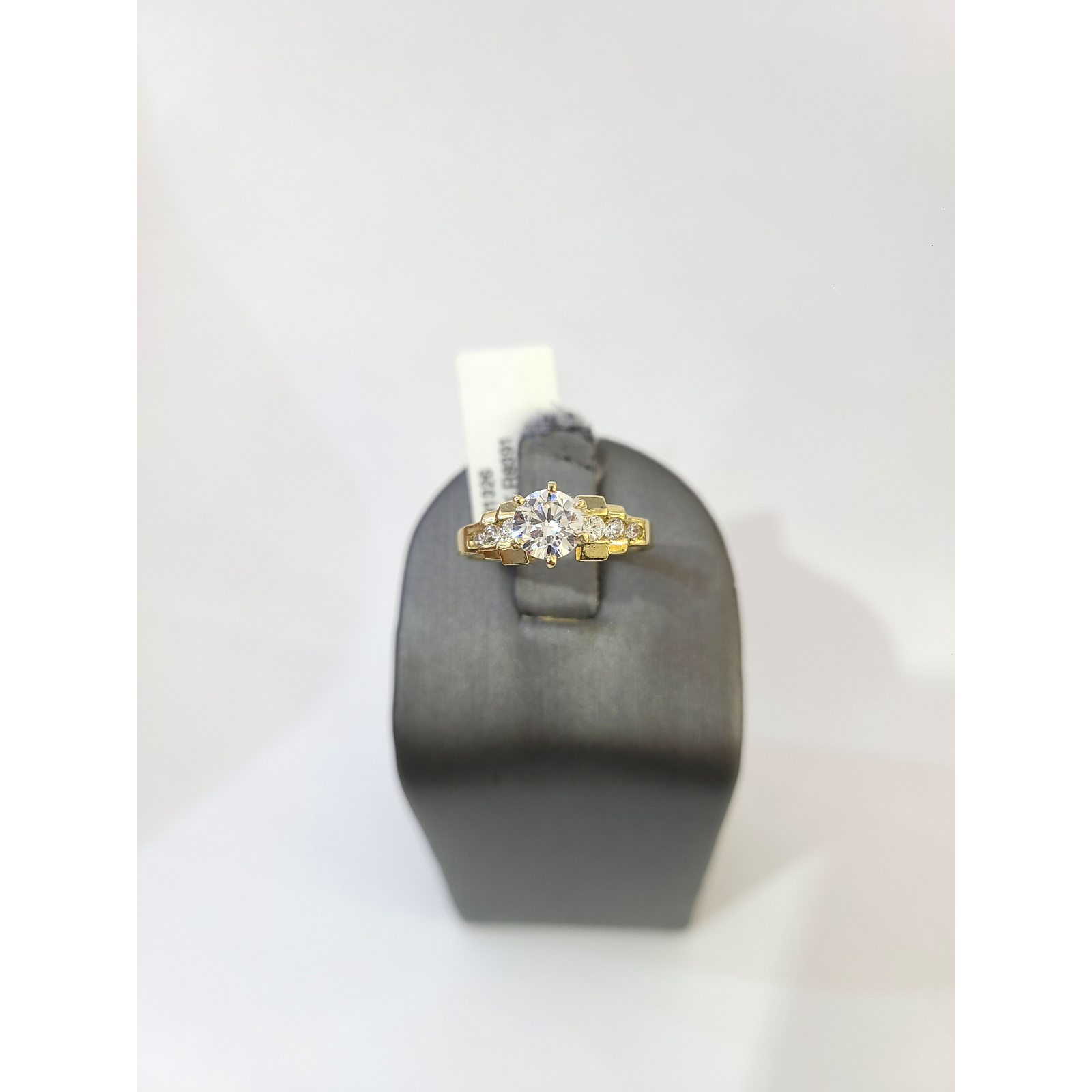 Real 10k Solitaire CZ Ring Yellow Gold Women 10Kt Genuine