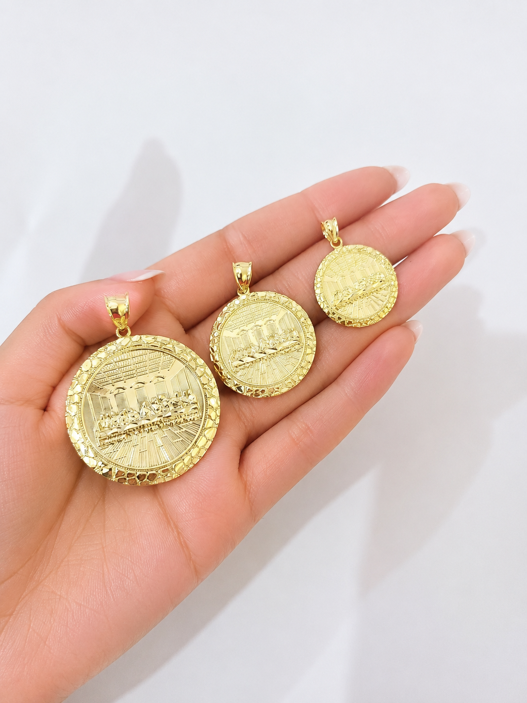 10K Yellow Gold Last Supper Round Pendant Charm Small Medium Large Sizes
