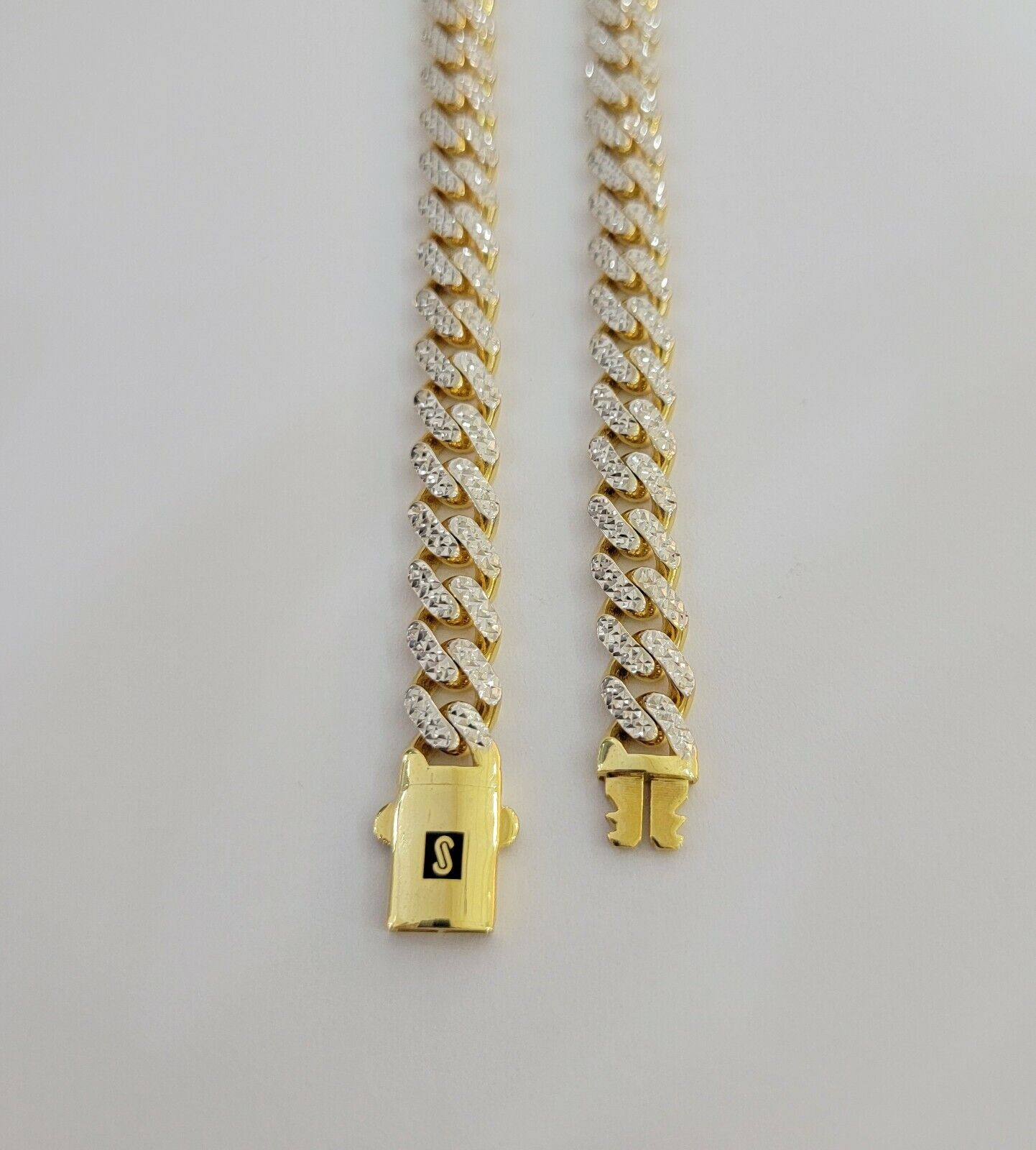 44490580