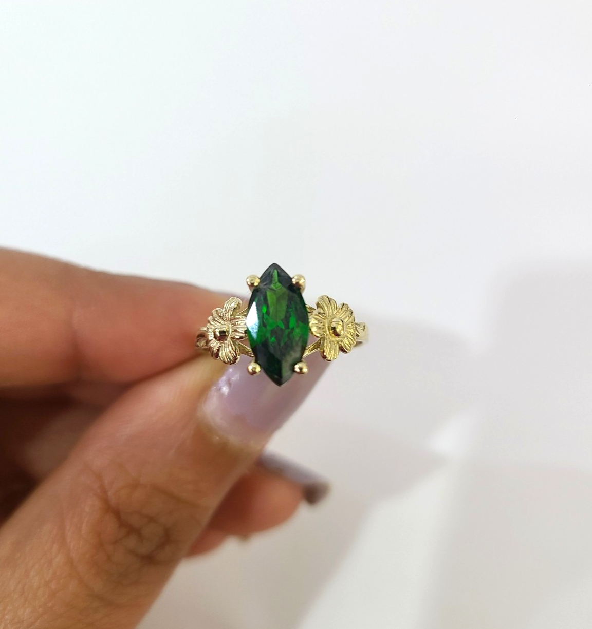 10k Yellow Gold Green Marquise Ring CZ Flower Floral Dainty Women Statement