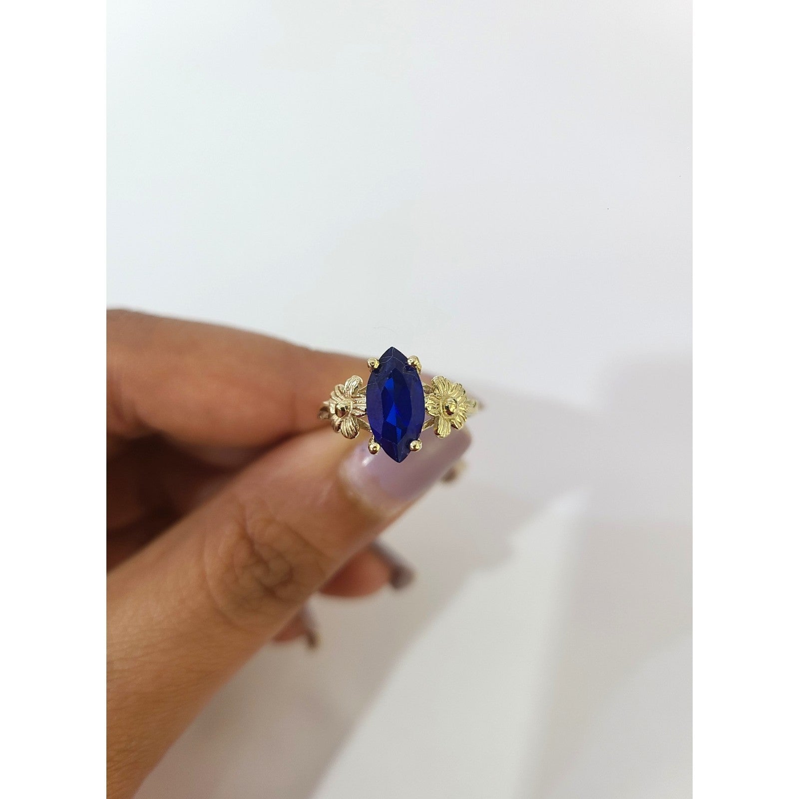 10k Gold Blue Marquise CZ Flower Ring Floral Design Ladies Statement Ring