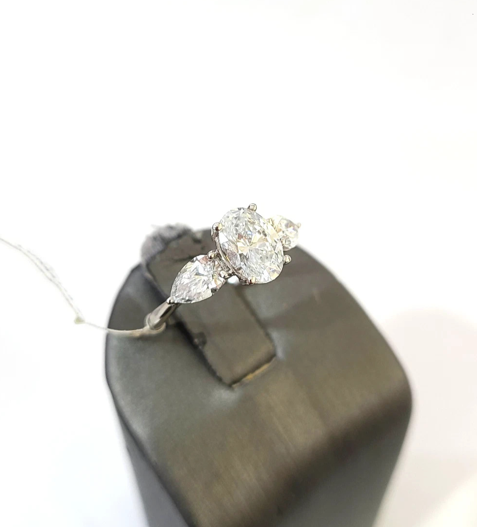 14k White Gold Oval LAB Created Ring Diamonds Wedding Ladies Band Women